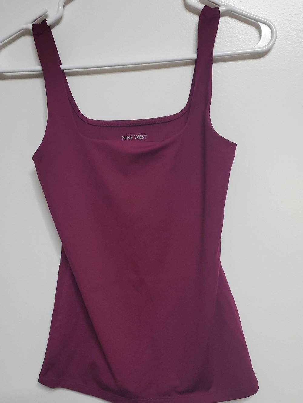 Nine West Deep Plum  Tank Althletic Yoga Wear